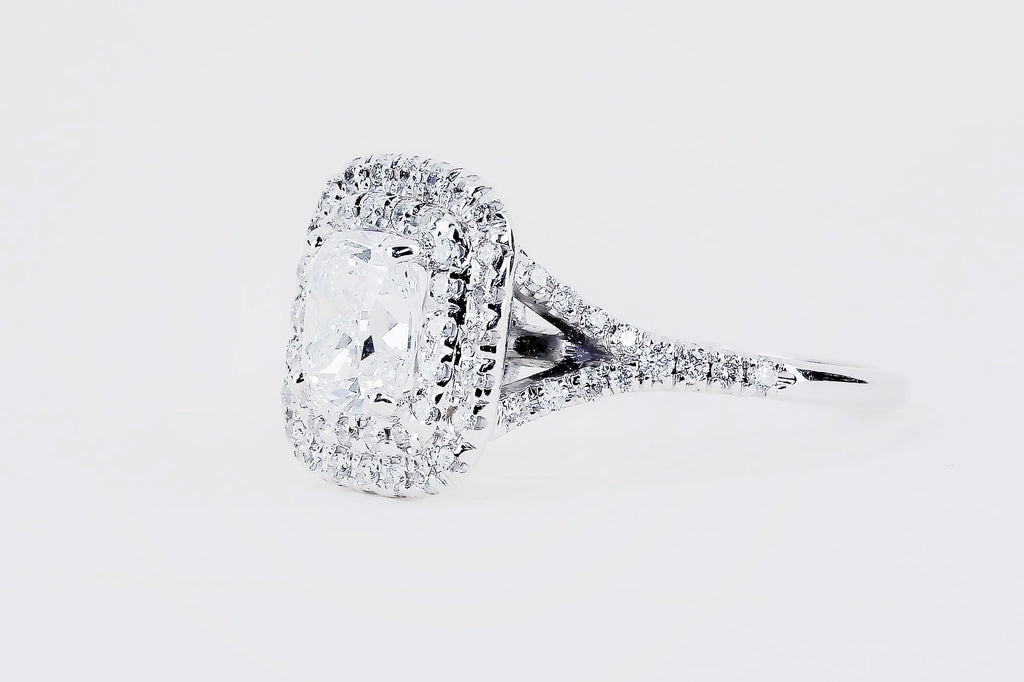 Bague_avec_Diamant_la_Beaute_Eternelle