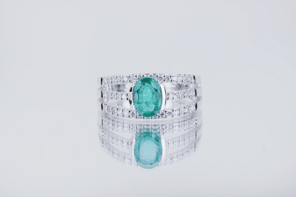 Bague_emeraude_verte_Mia