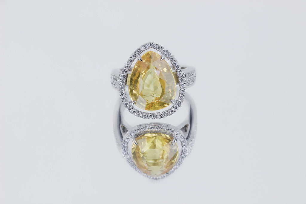 Bague_en_Diamant_jaune_Clemence