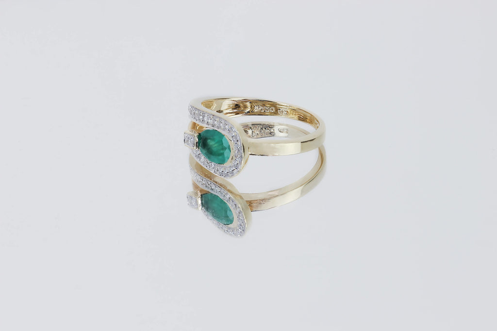 Bague_en_emeraude_verte_Daphne