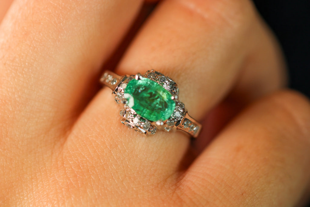 Bague_en_emeraude_verte_Serena