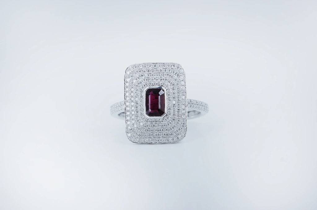 Bague_en_rubis_rouge_Alizee