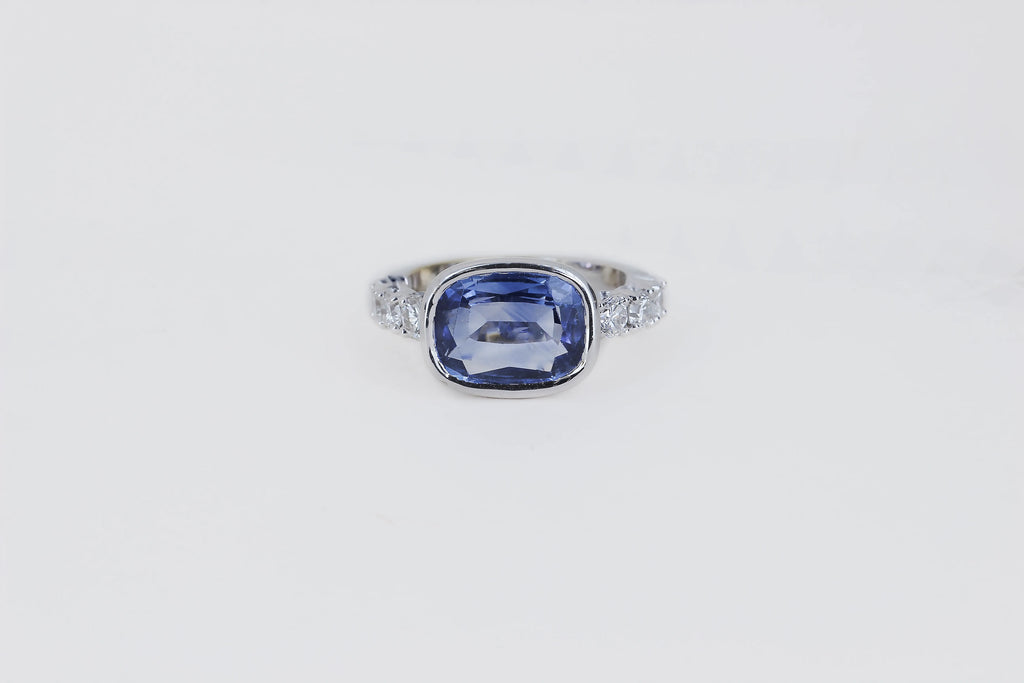 Bague_saphire_bleu_Saphira