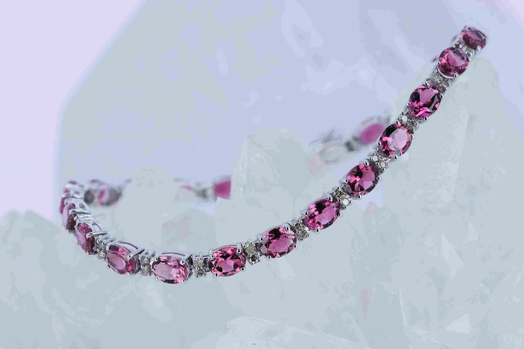 Sakura_Bracelet_en_Or_avec_Saphirs_roses